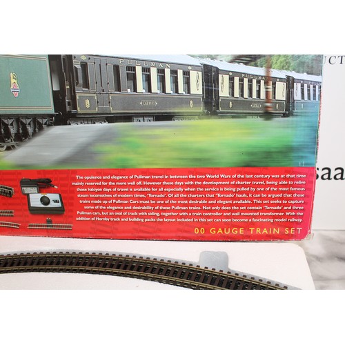 981 - A Collectable Boxed Hornby Model Tornado Pullman Express 00 Gauge Train Set Untested