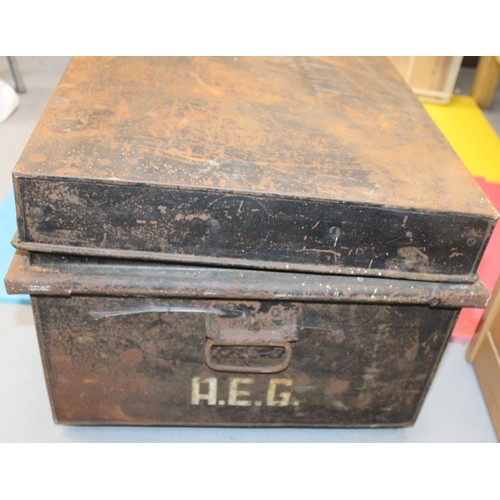 568 - Military Trunk Complete with WWII Tropical Uniform and other Military Items - Collection Only.