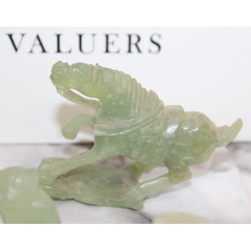 52 - Jade Collectable Animals Tallest 5.5cm
Various Conditions