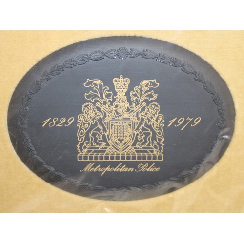 55 - 3 x Boxed Wedgwood Items Inc A Framed Plaque In Black Basalt With Gold Decoration Metropolitan Polic... 