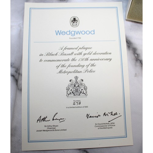 55 - 3 x Boxed Wedgwood Items Inc A Framed Plaque In Black Basalt With Gold Decoration Metropolitan Polic... 