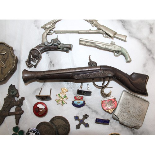 61 - Collection Of Collectable Items Inc- Badges/Miniature Guns/Buckle Belt Etc