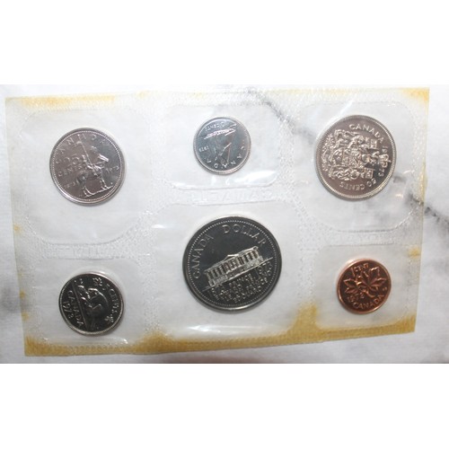 857 - Boxed Royal Canadian Mint OTTAWA Monnaie Royale Canadienne Seven Coin Set Including 20ct Gold 20 Dol... 