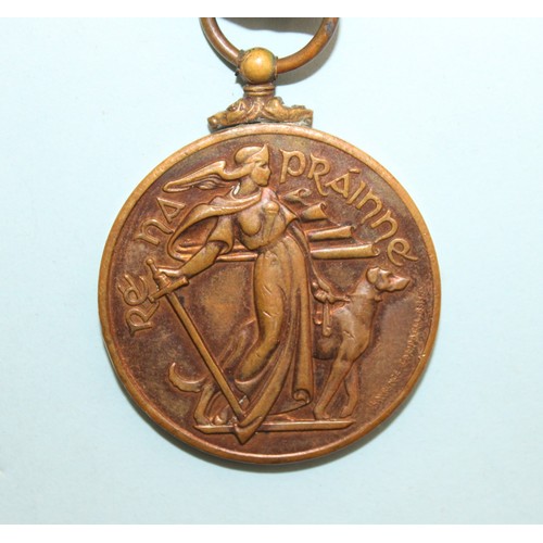 635 - Irish 1939-46 Emergency Service Medal