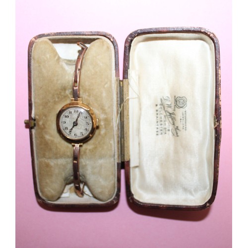 859 - Antique Stamped 15. 625 Watch Case & Stamped 9ct Strap Total Weight 13.05g Boxed
Untested