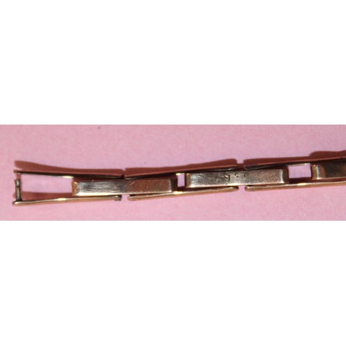 859 - Antique Stamped 15. 625 Watch Case & Stamped 9ct Strap Total Weight 13.05g Boxed
Untested