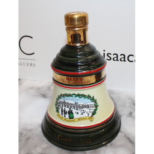 7 - A Collectable Boxed Christmas 1989 Extra Special Bell's Whisky In A Wade Porcelain Decanter (Unopene... 