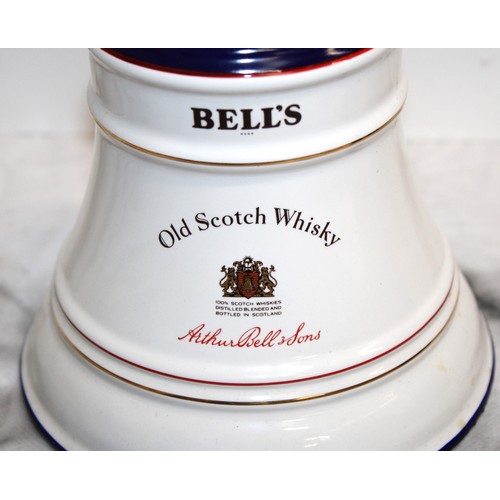 9 - A Collectable Boxed Wade Porcelain Royal Decanter Bell's Whisky To Commemorate The Birthday Of Princ... 