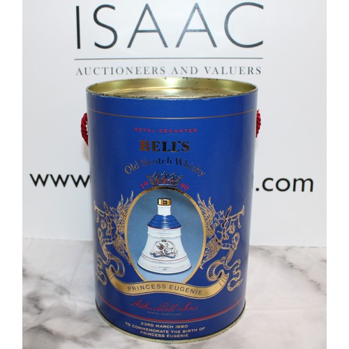 9 - A Collectable Boxed Wade Porcelain Royal Decanter Bell's Whisky To Commemorate The Birthday Of Princ... 