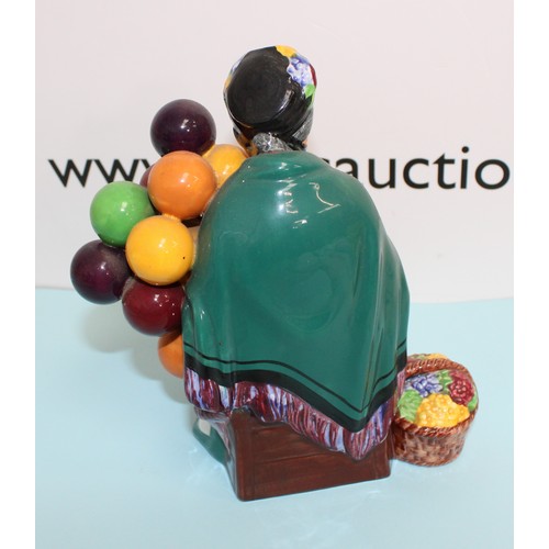 249 - A Collectable Royal Doulton Figurine 'The Old Balloon Seller'  H.N 1315 Unboxed H: 19cm
COLLECTION O... 