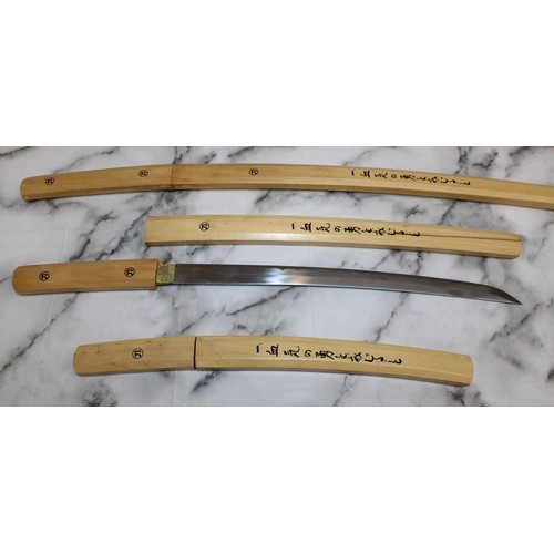 252 - Replica Japanese Suicide Knifes In Scabbards
Collection Only And Proof Of Age With I.D On Collection