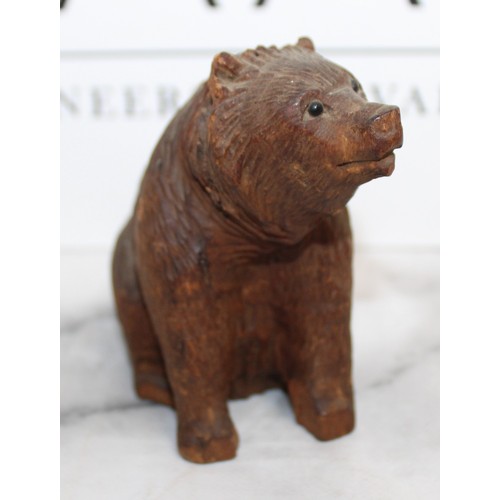 287 - Carved Black Forest Bear
Height 9.5cm