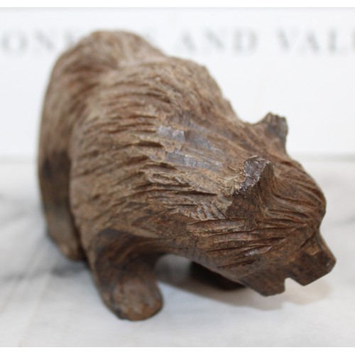 288 - Carved Black Forest Bear
Height 8cm