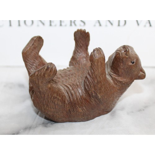 290 - Carved Black Forest Bear
Height 6.5cm