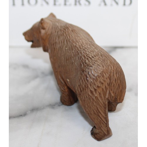 291 - Carved Black Forest Bear
Height 7cm