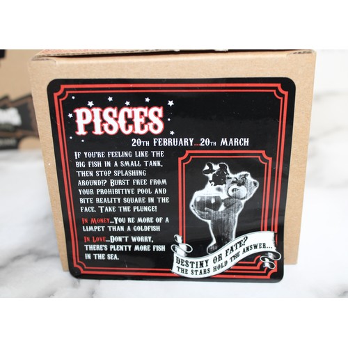 260 - WARNING ADULT CONTENT 2 x Boxed -BAD TASTE BEARS- By Peter Underhill Inc: Sooty And HORROR-SCOPES Pi... 