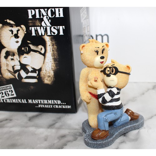 261 - WARNING ADULT CONTENT 2 x Boxed -BAD TASTE BEARS- By Peter Underhill Inc: Christmas Carol And Pinch ... 