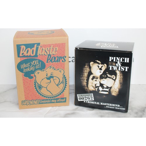 261 - WARNING ADULT CONTENT 2 x Boxed -BAD TASTE BEARS- By Peter Underhill Inc: Christmas Carol And Pinch ... 