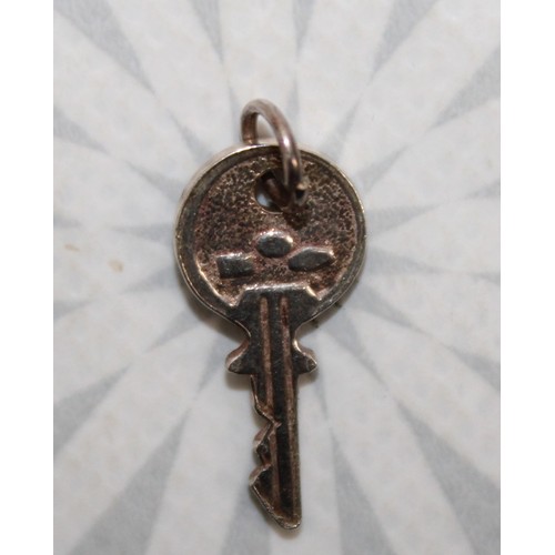 A Vintage Silver Pendant/Charm Key With The Inscription 'APRE IL TUO ...