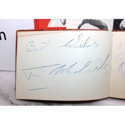 311 - A Collectable Rare Autograph Of Buddy Holly With A Certificate Of Authenticity In: Sheet Music To A ... 