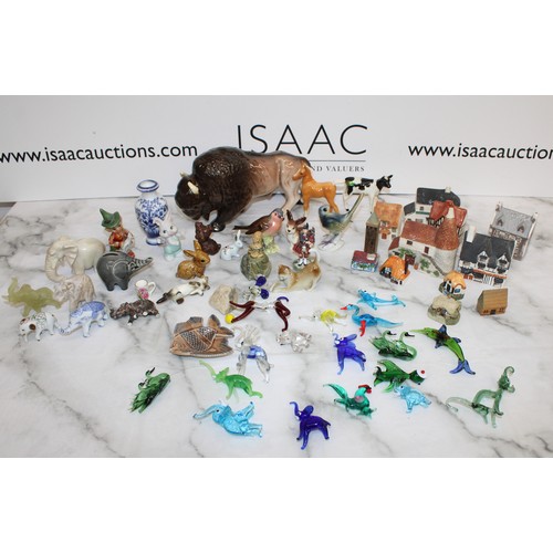 91 - Mixed Glass, Ceramic Collectable Items AS Found Various Conditions COLLECTION ONLY