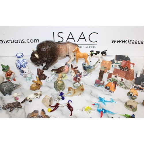 91 - Mixed Glass, Ceramic Collectable Items AS Found Various Conditions COLLECTION ONLY