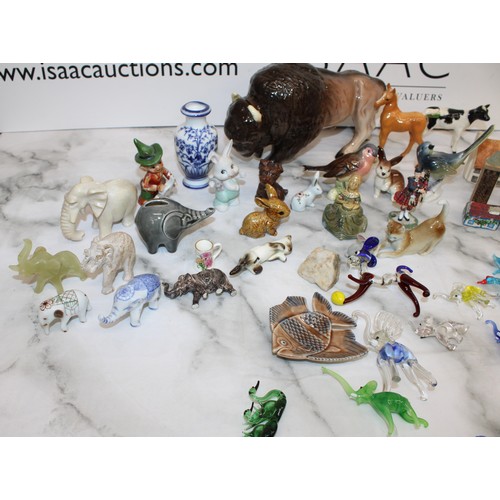 91 - Mixed Glass, Ceramic Collectable Items AS Found Various Conditions COLLECTION ONLY