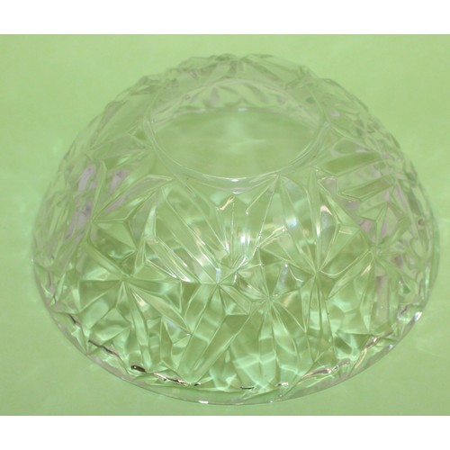 62 - Tiffany & Co . Rock Cut Crystal Bowl 15cm x 15cm 
All Seems On Good Condition 
COLLECTION ONLY