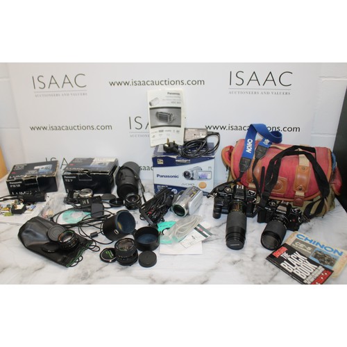 191 - A Selection Of Boxed/Cased Cameras/Lenses/Video Camera Etc As Seen Untested