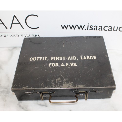 240 - British Army OUTFIT, FIRST-AID, LARGE FORA.F.Vs. Tin Box 27cm x 21cm x 6.5cm