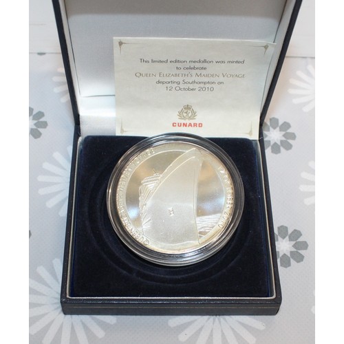 218 - Boxed CUNARD Limited Edition Medallion Minted To Celebrate Queen Elizabeth's Maiden Voyage 12 Octobe... 