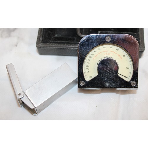 110 - A Wallace Hardness Meter And A Boxed Hunter-Penrose Empire Depth Gauge As Found Untested