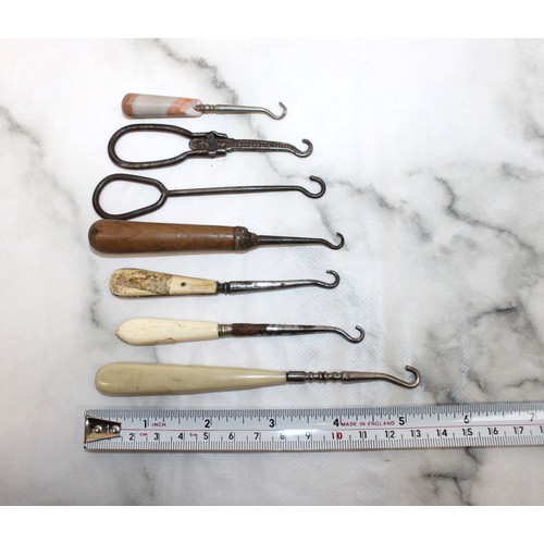119 - 7 x Collectable Vintage Button Hooks Longest:13cm