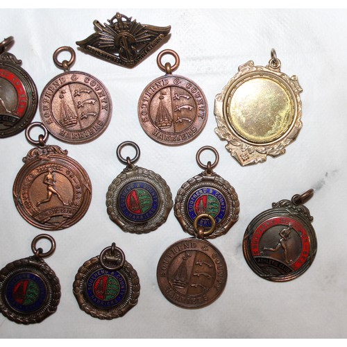 121 - A Quantity Of Collectable Fobs ETC