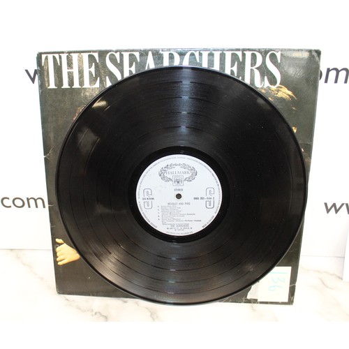 87 - A Collectable Signed Album By the Searchers-Needles & Pins With A Certificate Of Authenticity