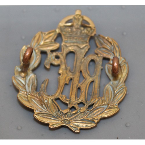 236 - A Collectable WW1 Royal Flying Corps Cap Badge