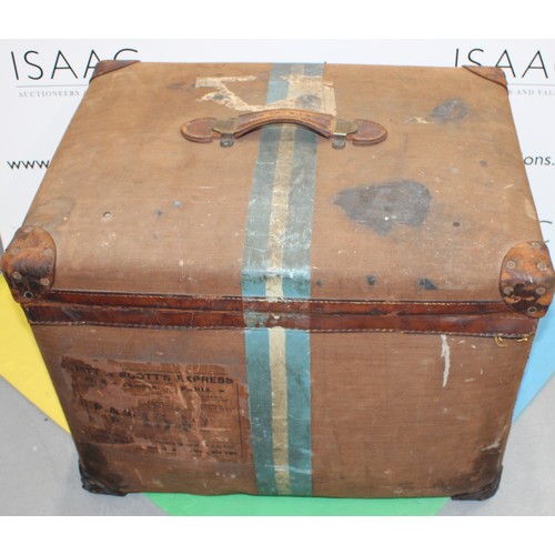 63 - Vintage Hard Cased Travel Truck - Measures 68cm x 50cm Approx - As Found - Collection Only CM7 2DG