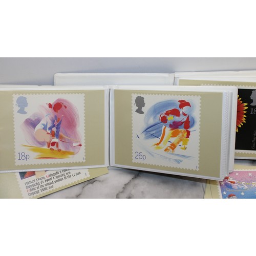 282 - A Large Quantity Of Postcards Some In Albums As Found