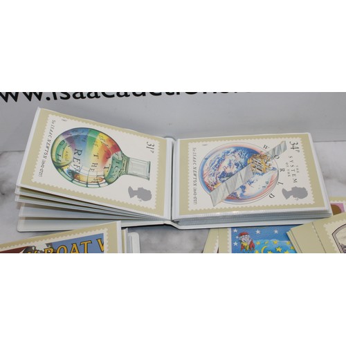 282 - A Large Quantity Of Postcards Some In Albums As Found