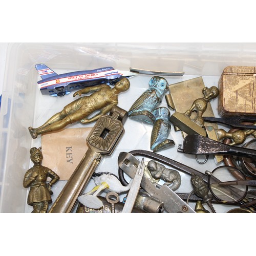 72 - A Tray Of Collectable Items As Found Tray Not Included