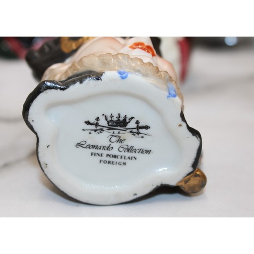 97 - A Quantity Of Toby Jugs Etc Height Of Tallest 12.5cm As Found Collection Only