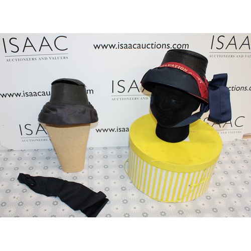 110 - 2 x Collectable Salvation Army Bonnets Inside One Hat Box As Shown
Head Not Included
