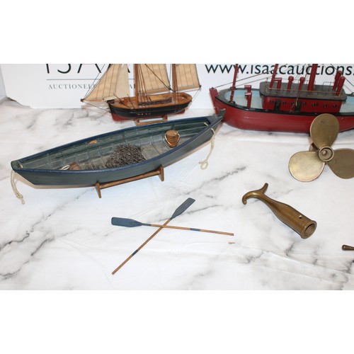 120 - A Quantity Of Nautical Items ETC As Found