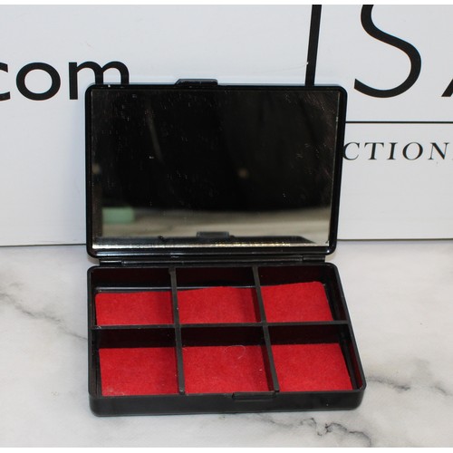 200 - Three Collectable Jewellery Boxes/Boxes Inc Decorative Plastic Lacquer-Style Travel Jewellery Box Ma... 
