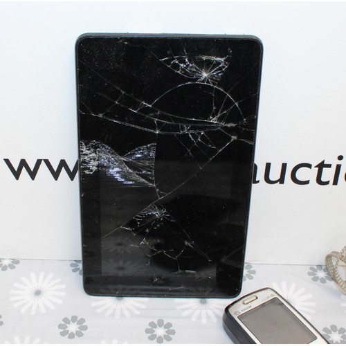 208 - Selection Of Cameras/Mobile Phones Etc All As Found Untested