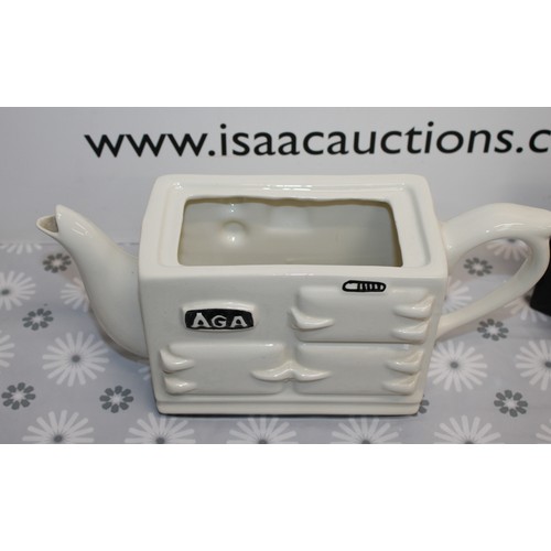 219 - COLLECTABLE LARGE AGA STYLE TEAPOT WITH SLEEPY CAT 30CM X 19.5CM
THE TEAPOTTERY
COLLECTION ONLY