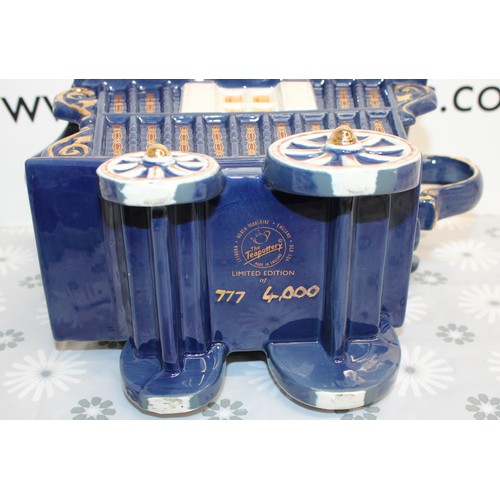 220 - COLLECTABLE Large The Teapottery Limited Edition 777/4,000 Romany Caravan Teapot 27cm x  19cm
COLLEC... 