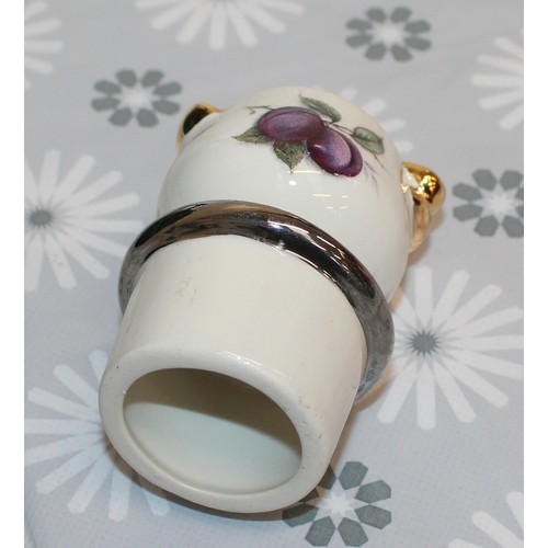 221 - COLLECTABLE The Teapottery 10th Anniversary Large The AGA Teapot Special Edition 35cm x 21.5cm
COLLE... 