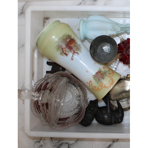 227 - A Tray Of Mixed Collectables AF TRAY NOT INCLUDED COLLECTION ONLY FROM BRAINTREE ESSEX CM7 2DG