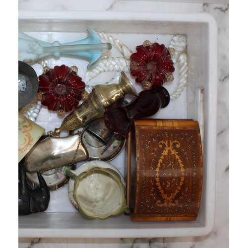 227 - A Tray Of Mixed Collectables AF TRAY NOT INCLUDED COLLECTION ONLY FROM BRAINTREE ESSEX CM7 2DG